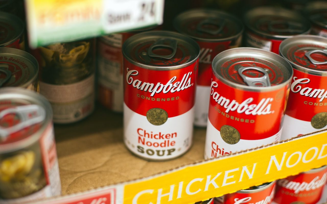 Campbells chicken noodle soup can lot